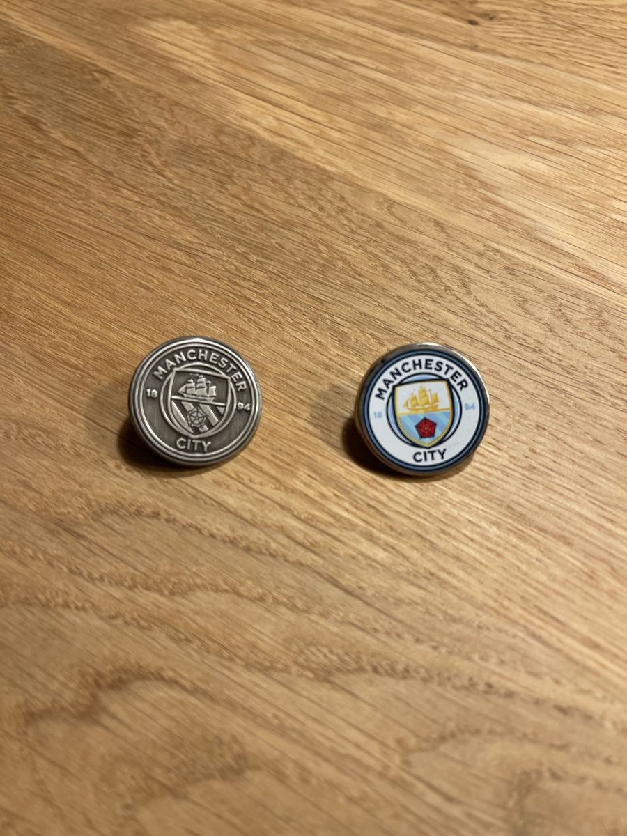 Placchette & Badge: Anstecker / Pin Manchester City – Usato da Ballwil venduto da chieffzz
