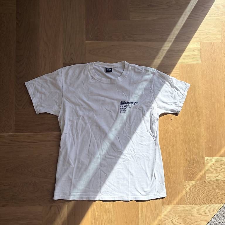 Stüssy T-shirt: Stüssy T-shirt – Usato da St. Gallen venduto da man_72f2 2