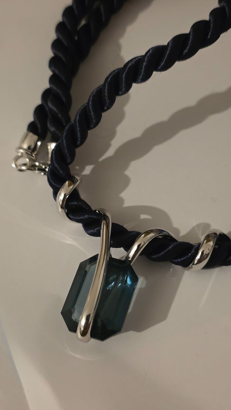 Pierre Lang Catenine: Pierre Lang Kette mit Anhänger – Usato da Wittenbach venduto da rose_rosi 2