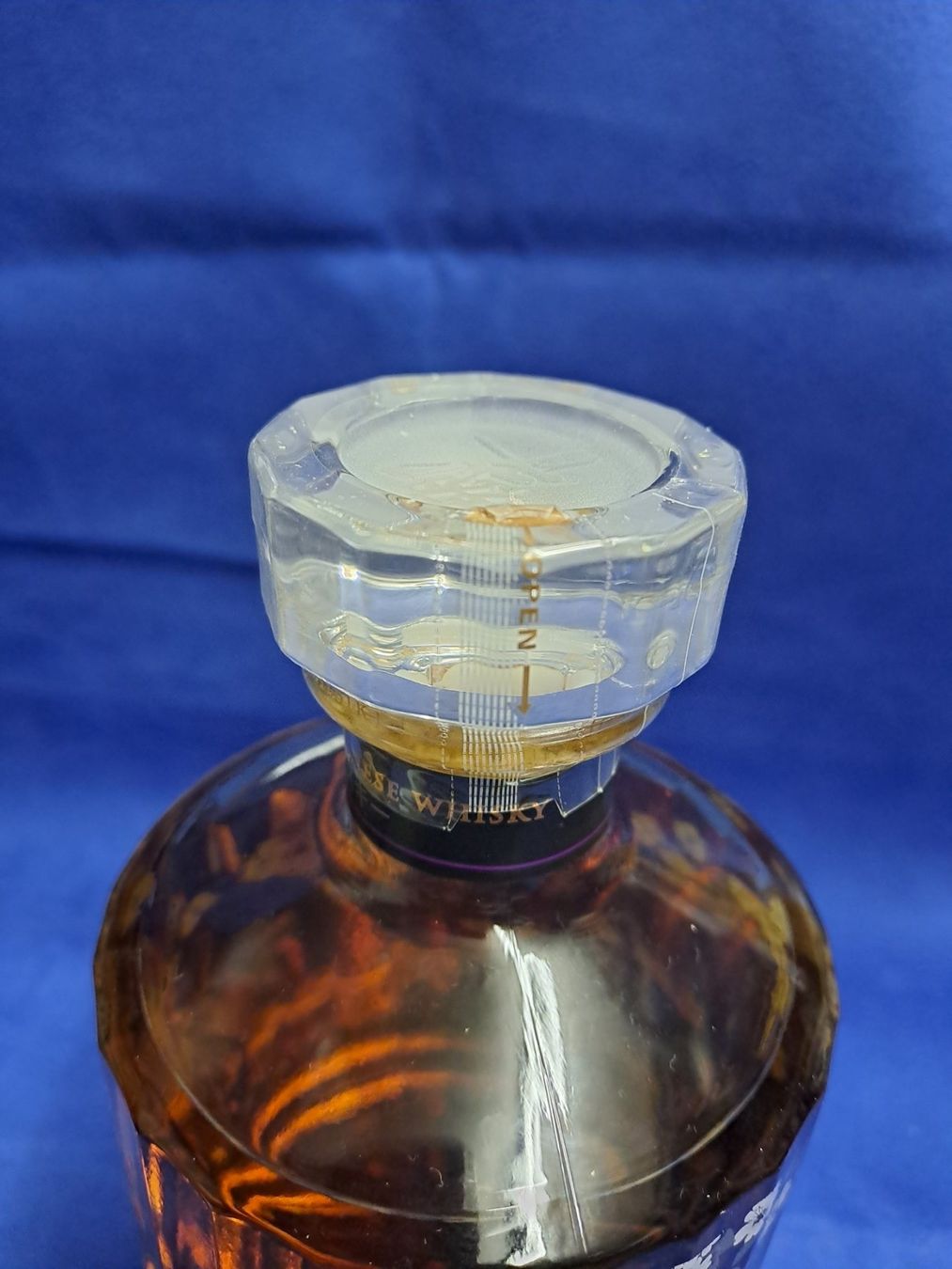 Hibiki Bevande alcoliche: Suntory Hibiki Harmony Master's Select – Nuovo e nell'imballaggio originale da Elsau venduto da Kellerraeumung 8