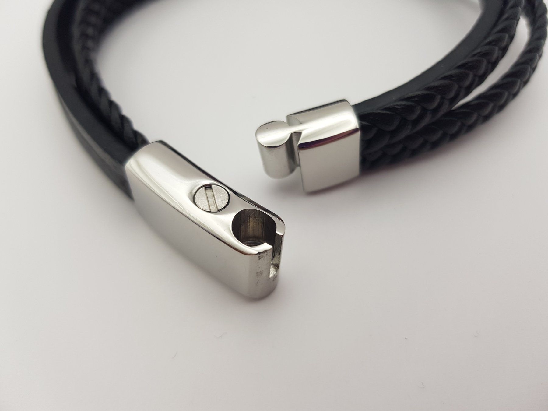 Bracciali & Braccialetti: Urne / Ascheschmuck / Schmuckurne / Armband – Nuovo e nell'imballaggio originale da Menziken venduto da Zyropa 3