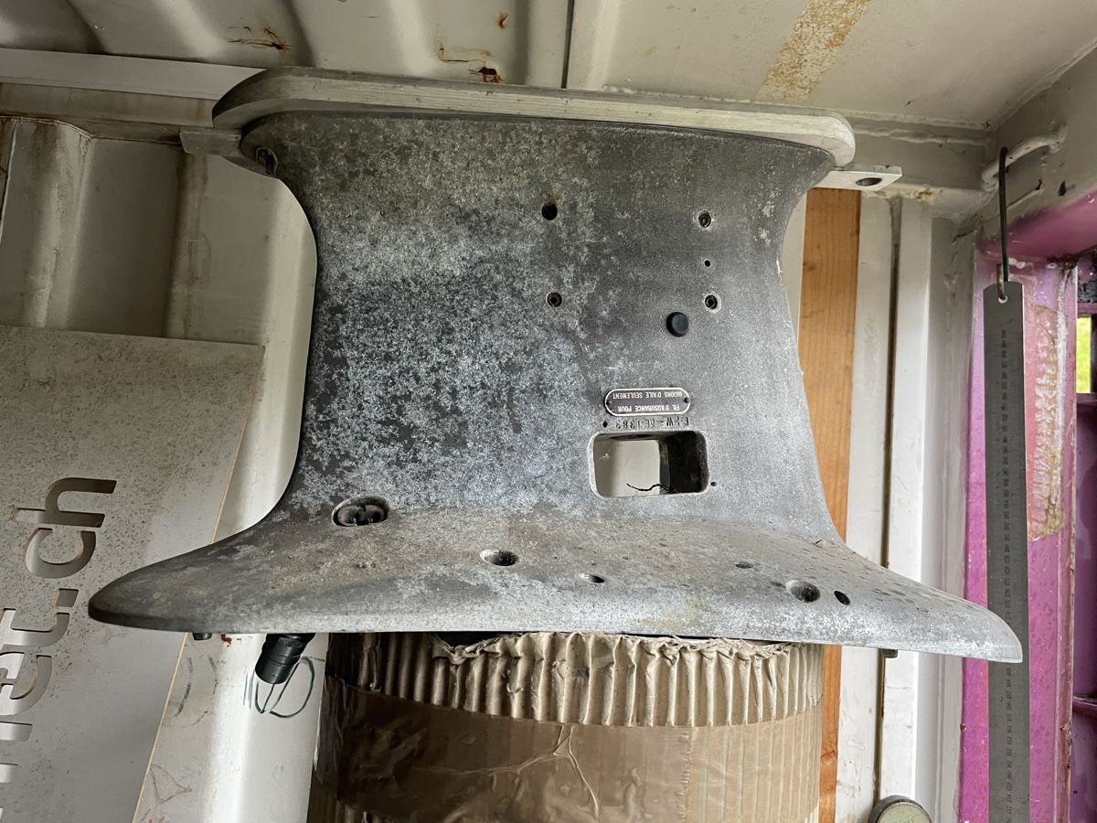 Schweizer Armee Stichwaffen: 5 raketen bomben träger schweizer Luftwaffe – Gebraucht aus Oberiberg von reimet 1