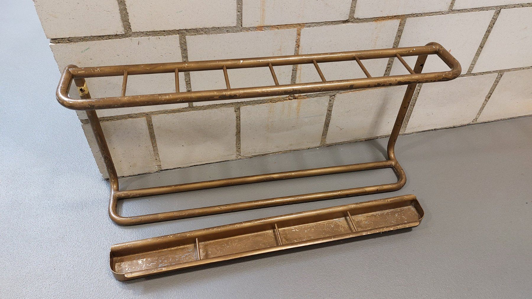 Sonstige Büroeinrichtungen: Vintage Schirmständer – Gebraucht aus Seeberg von Gebi8 1