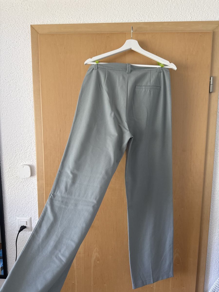 Pull&Bear Hosen: Anzug/ Stoffhose Damen – Gebraucht aus Wilen (Sarnen) von aninaschwab 2