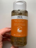REN CLEAN SKINCARE AHA TONER 250ml.,Ladenpreis CHF50.00.,NEU