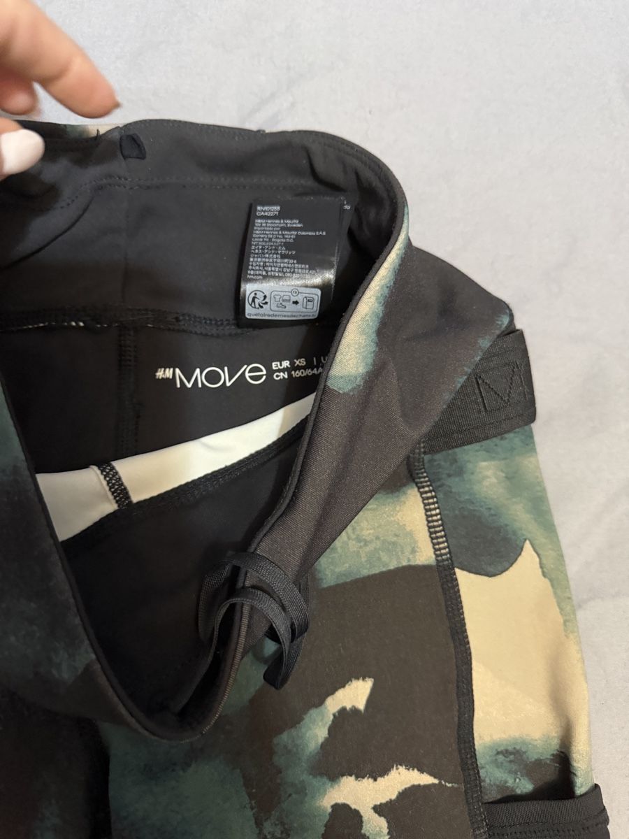 H&M Pantaloni: Biker Hose  – Nuovo (secondo la descrizione) da Neerach venduto da the_modern_mini 1
