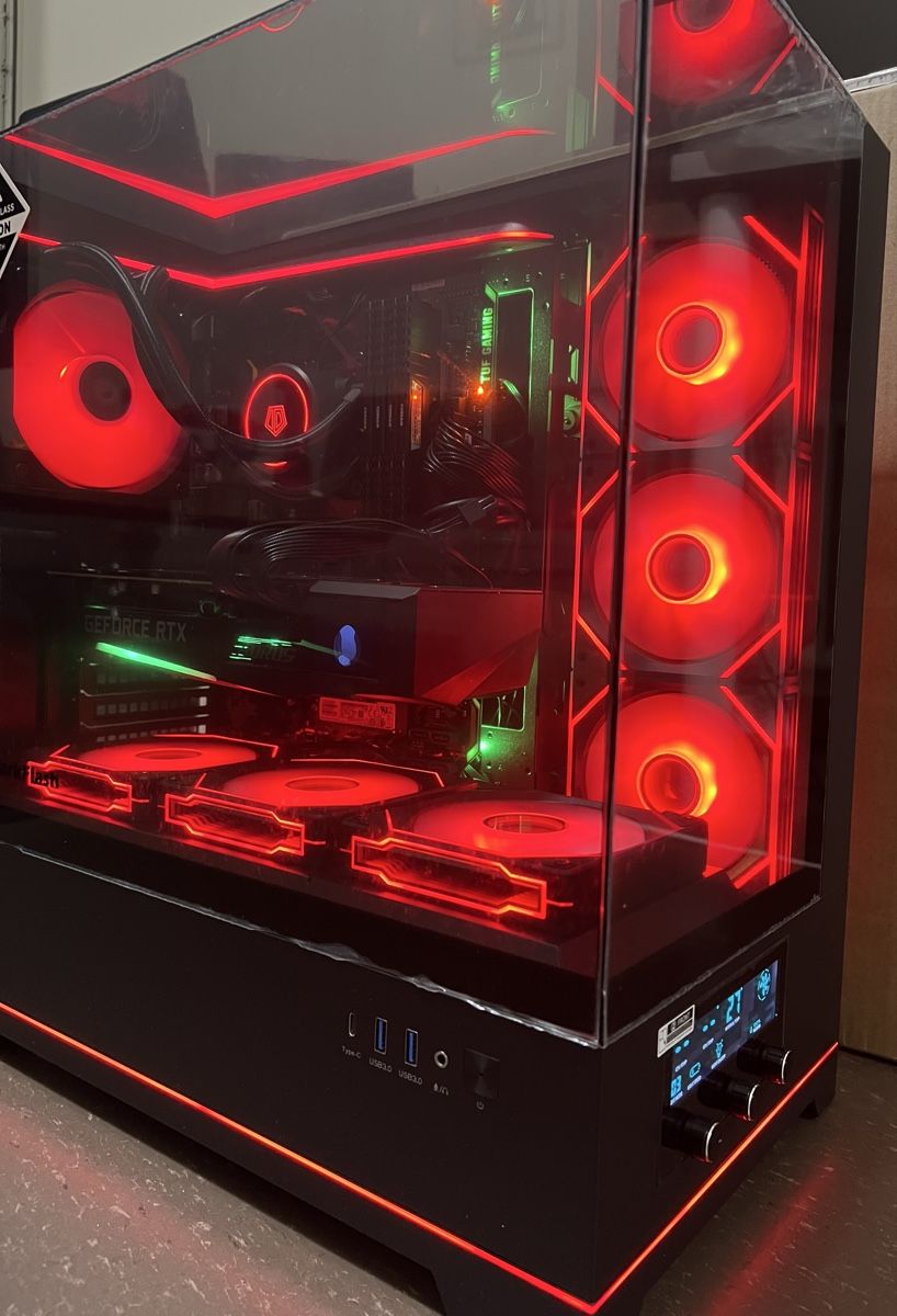 Intel PCs: Gaming PC  – Neu (gemäss Beschreibung) aus Basel von zar_792n