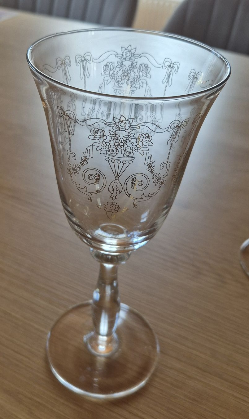 Bicchieri: 5 schöne Weingläser (Krömer) – Usato da Gams venduto da tischi97 2