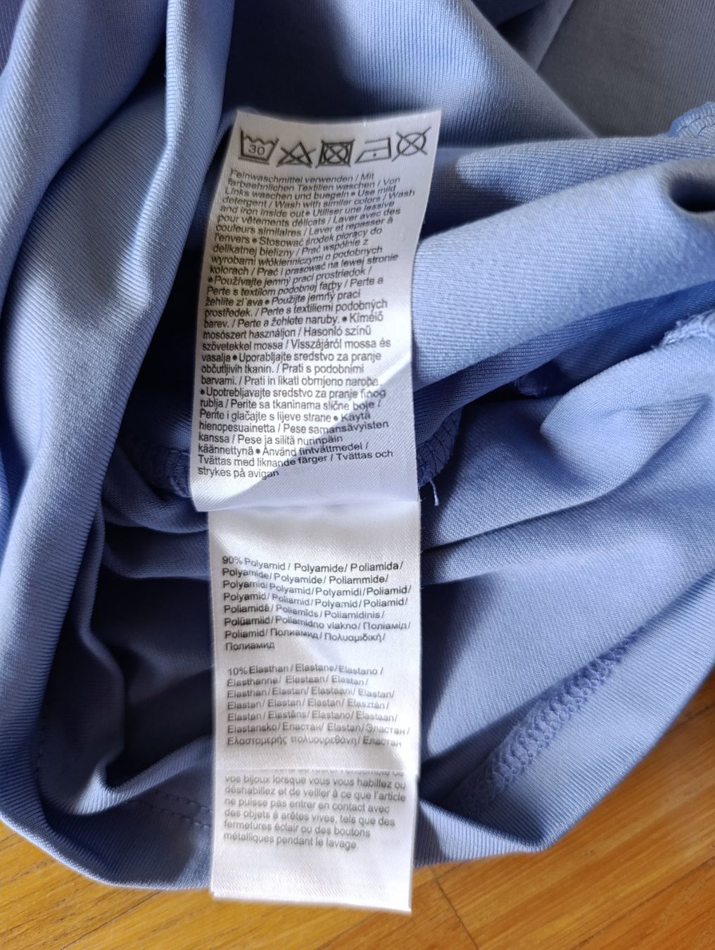 Camicette: Damen Basic Top blau, Gr. 36 – Usato da Zürich venduto da VorlonShadow 3