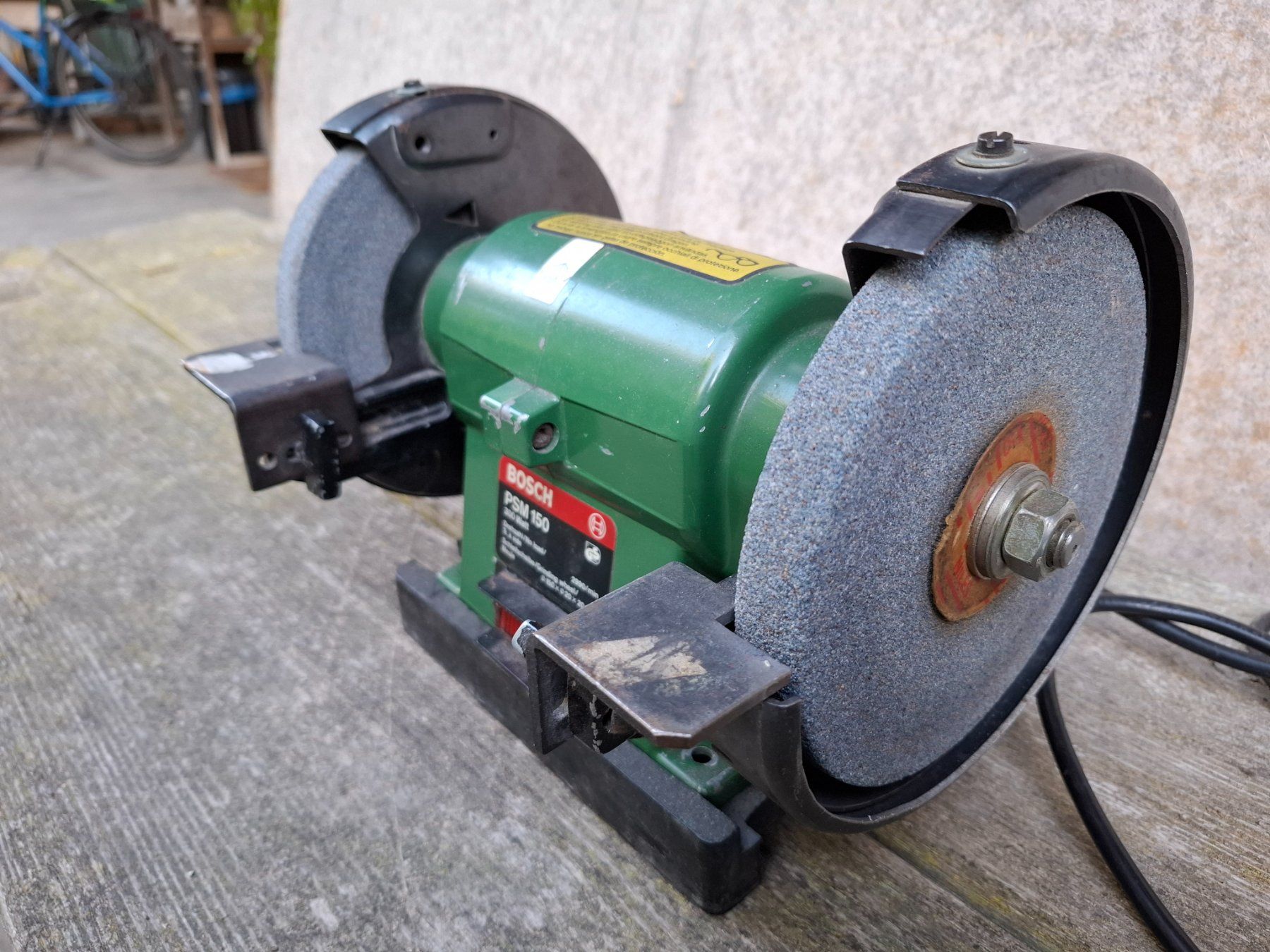 Bosch Aiguiseuses & polisseuses: Schleifmaschine – D'occasion à Jens par Sanddorn7 2