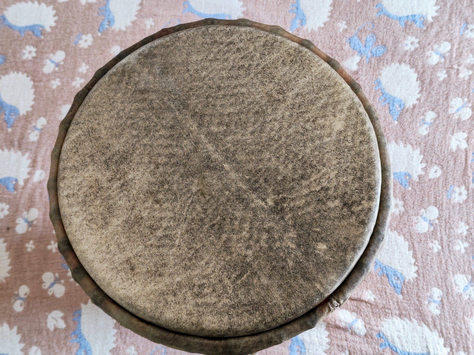 Musikinstrumente: Djembe Afroton h. 65cm – Gebraucht aus Beromünster von cat_2cl8