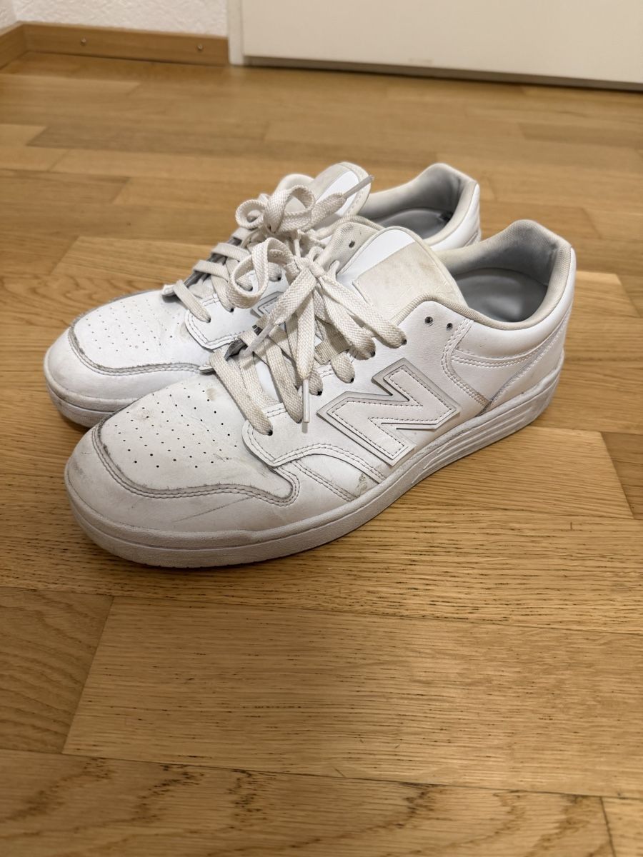 New Balance Chaussures hommes: New Balance Sneaker weiss – D'occasion à Recherswil par Noname1