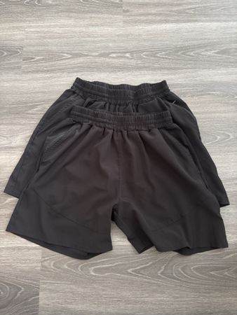 2 Sportshorts schwarz Polyester Elasthan Grösse L