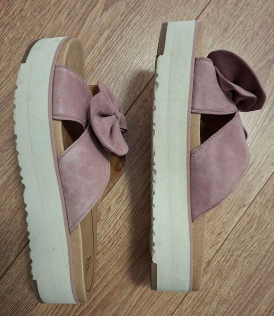 Ugg Scarpe da donna: UGG Rosé Gr. 40  – Usato da Uster venduto da kgw78 1