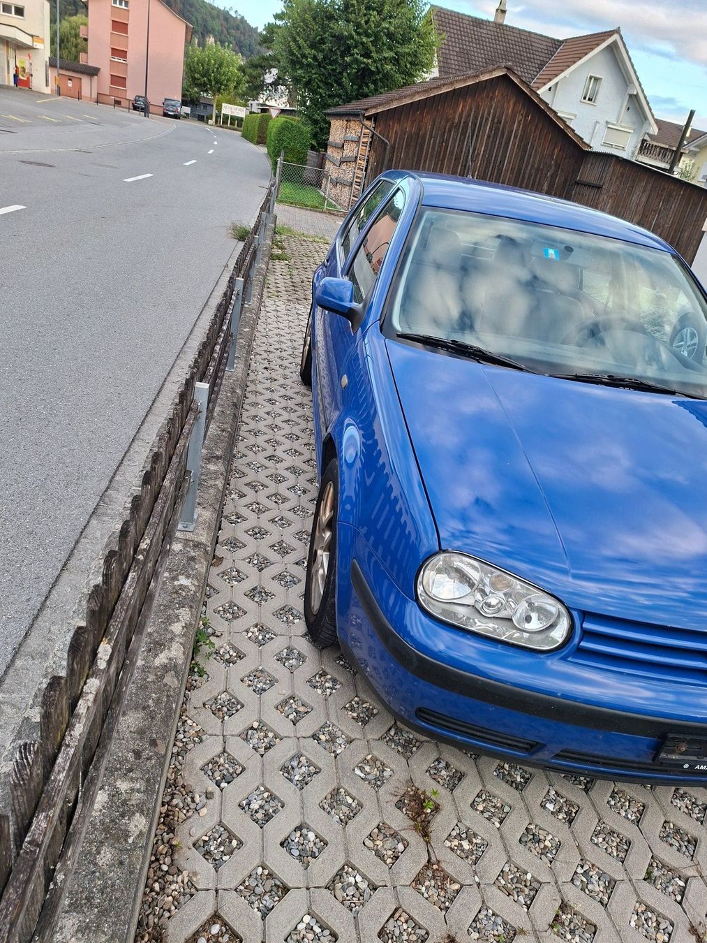 VW Autos: golf 4 für export oder teile – Defekt aus Oberriet SG von Ekl1 1