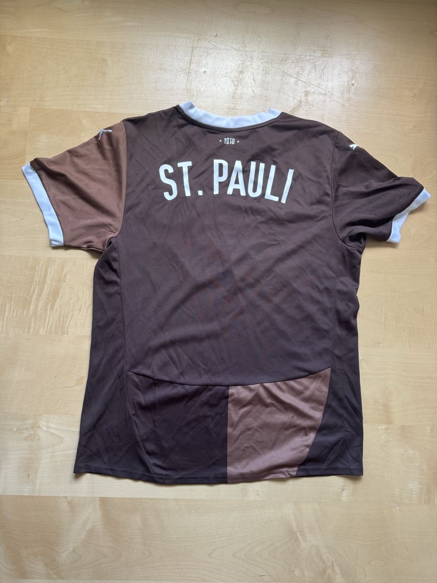 FC St. Pauli Leibchen & Hosen: St.Pauli Trikot | Gr. L – Gebraucht aus Biel-Benken BL von tsb_collector