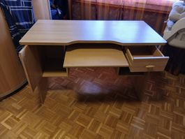 Petit bureau