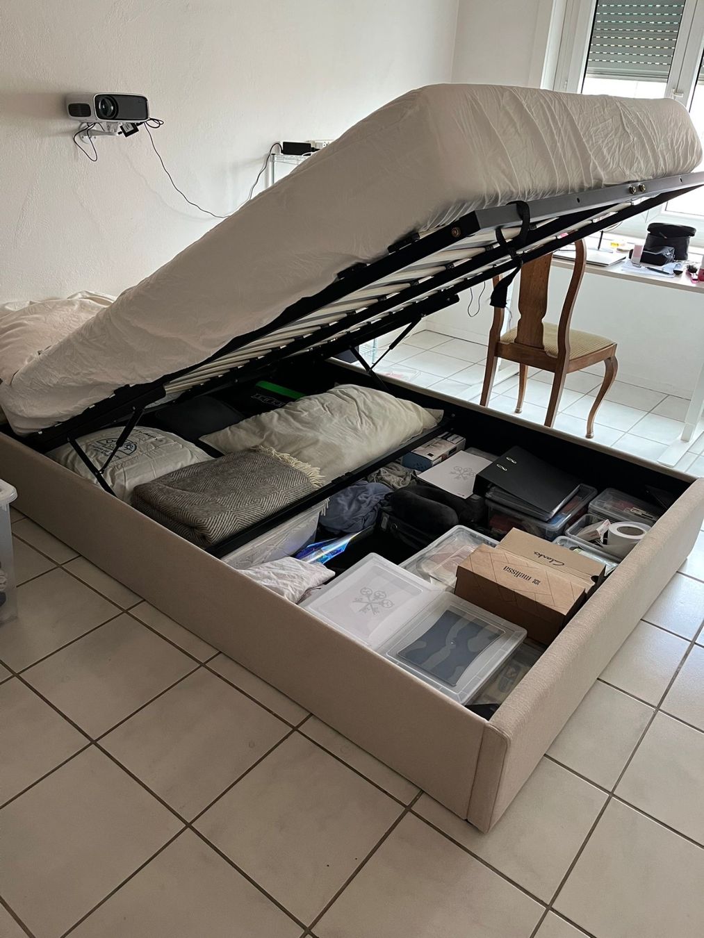 Beliani Lits: Storage Bed 140x200 – D'occasion à Zürich par emanuele_axl 3