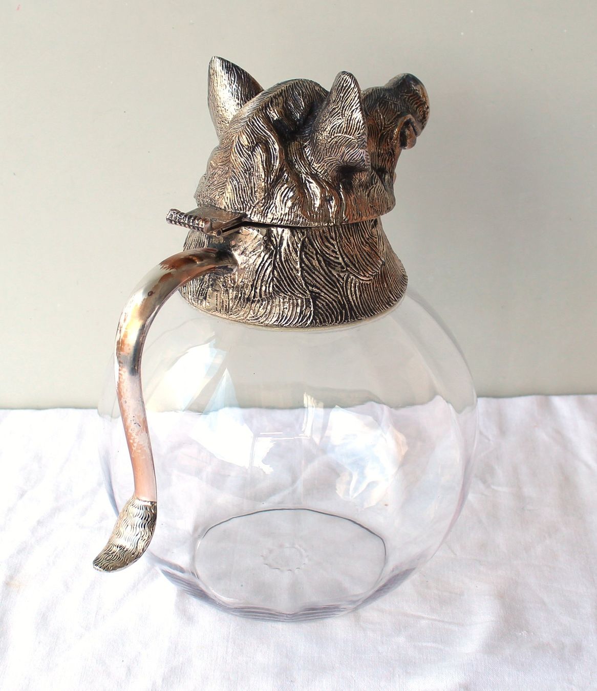 Caraffe: Grosse Valenti Spain Glas Karaffe Wildschweinkopf versilbert – Usato da Zürich venduto da Auctionata 3