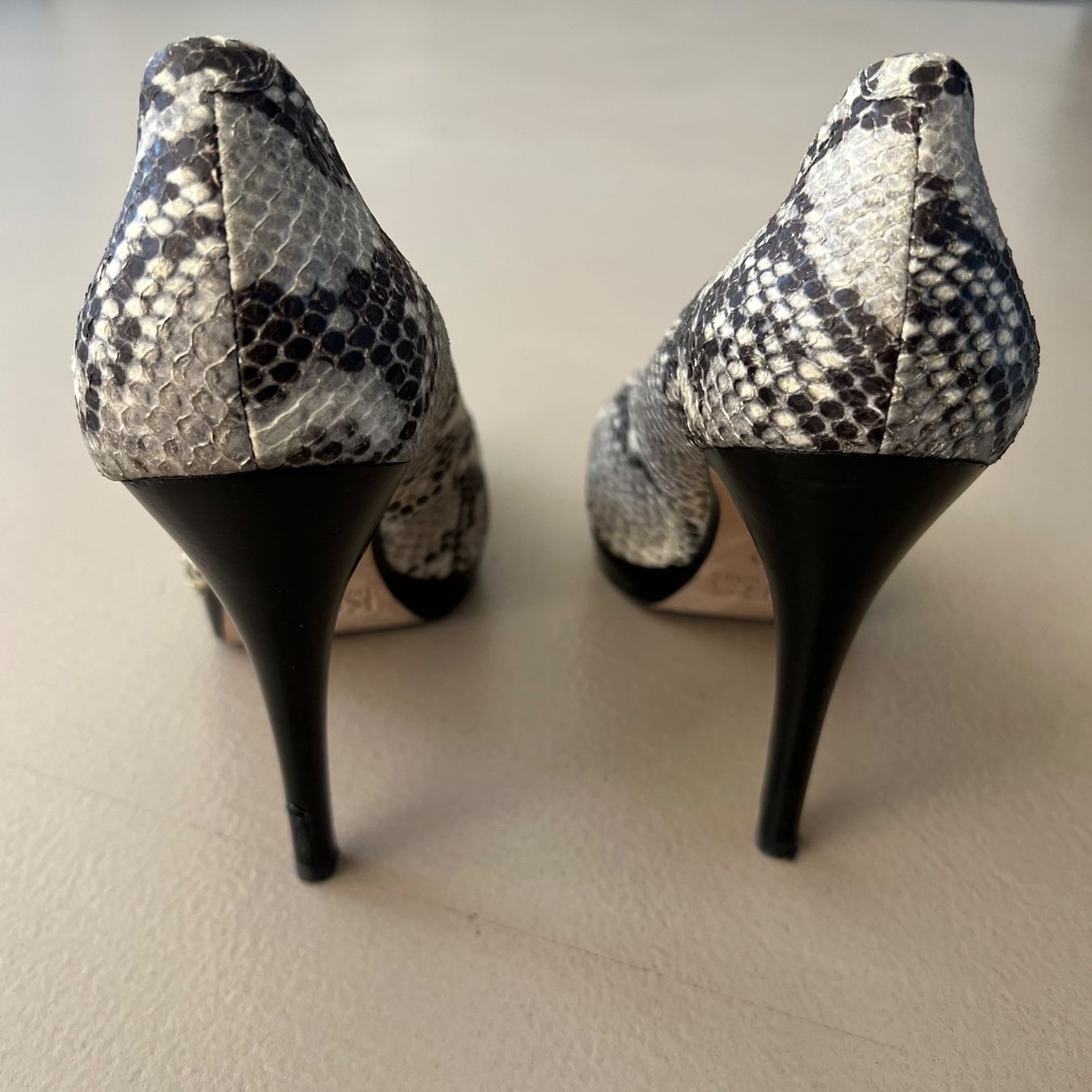 Michael Kors Scarpe da donna: MICHAEL KORS Pumps 🖤 – Usato da Zürich venduto da ClosetQueen 5