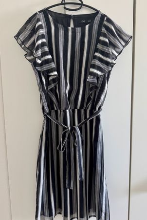 Sommerkleid Schwarz-Weiß gestreift – Gr. 36/38 