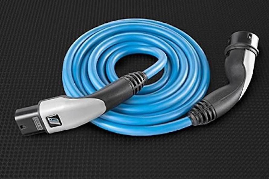 Batterie-Ladegeräte: Câble de recharge rapide BMW  – Gebraucht aus Chamblon von Anteo