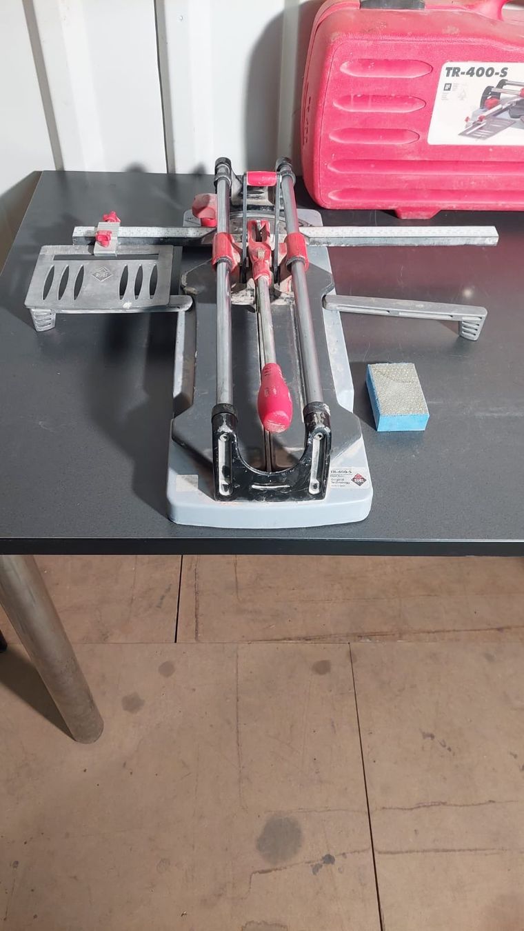 Tutti gli attrezzi: Fliesenschneider Rubi TR-400-S-636 – Usato da Recherswil venduto da paulchen09 1