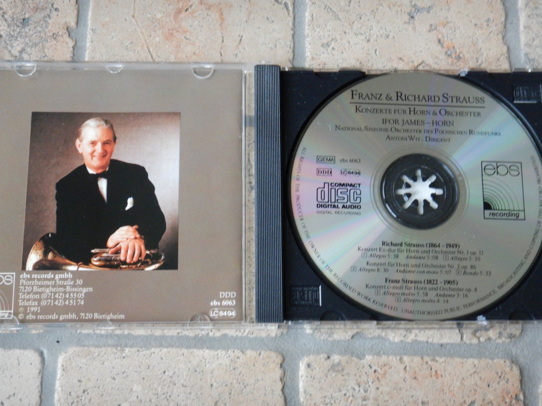 CD: Franz & Richard Strauss, Konzerte Horn & Orchester – Usato da Mörschwil venduto da Monzar 1