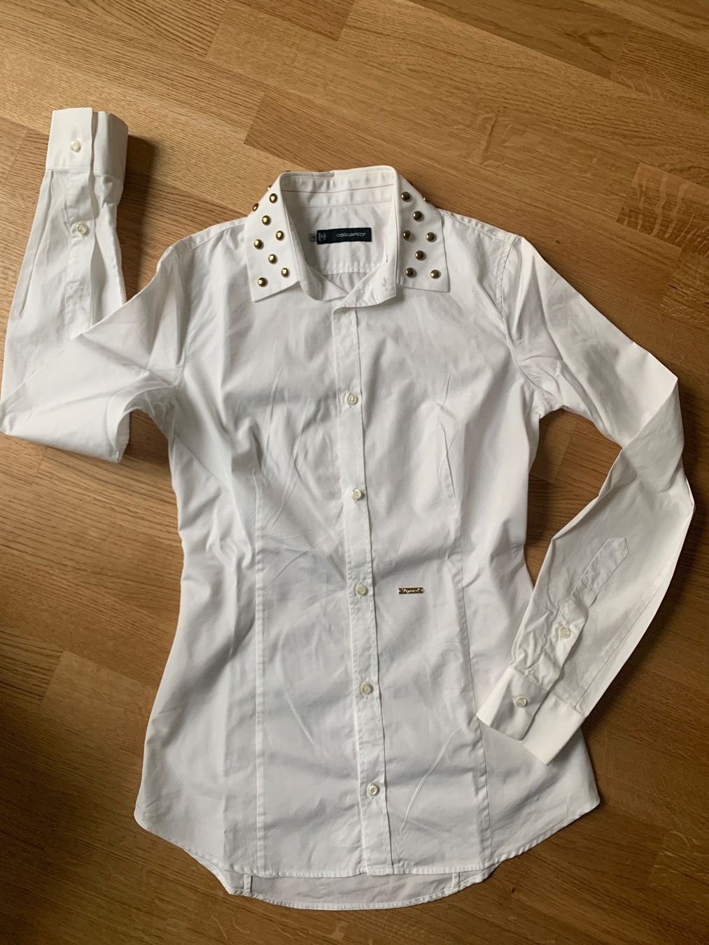 Dsquared2 Camicette: Dsquared2 Bluse Gr. 38 weiss Baumwolle langarm m. Nieten – Usato da Regensdorf venduto da secondchancefashion 7