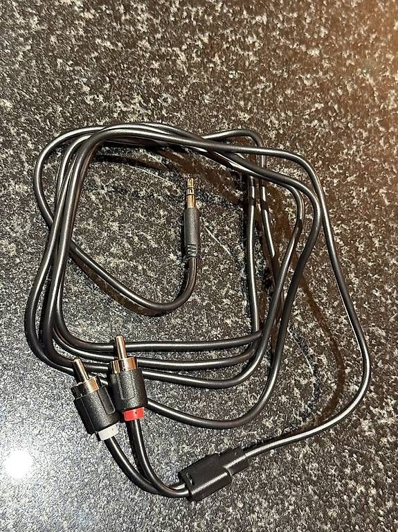 Cavi: 2. 1.5 m Mini Klinke auf Chinch Kabel – Nuovo (secondo la descrizione) da Muri AG venduto da Ludrigen 2