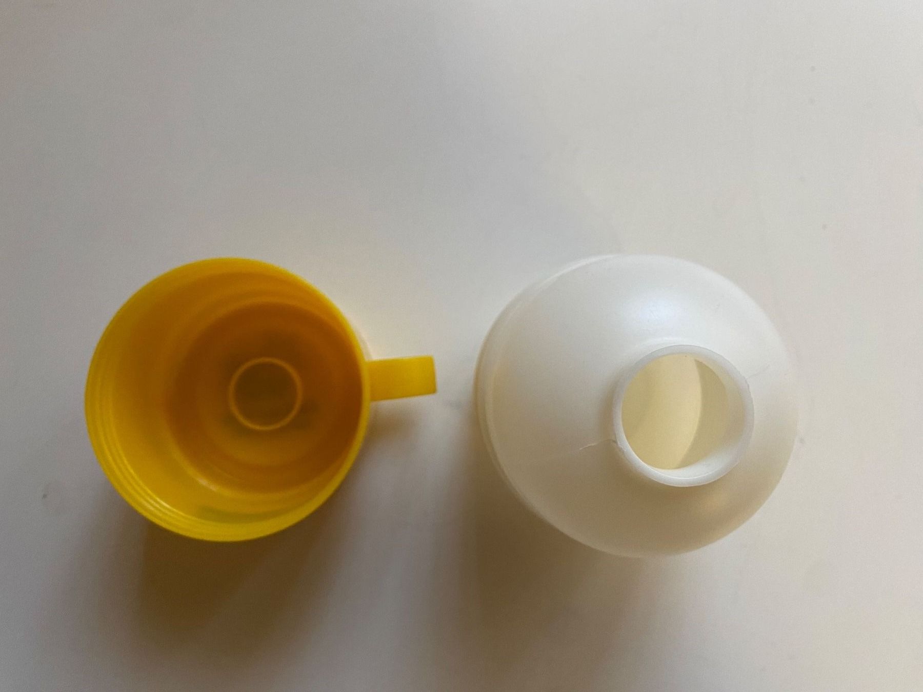 Borracce & Thermos: 3 Becher mit Flasche" POSTAUTO" (Werbegeschenk aus den 80er) – Nuovo (secondo la descrizione) da Baar venduto da Toefflibaar 6