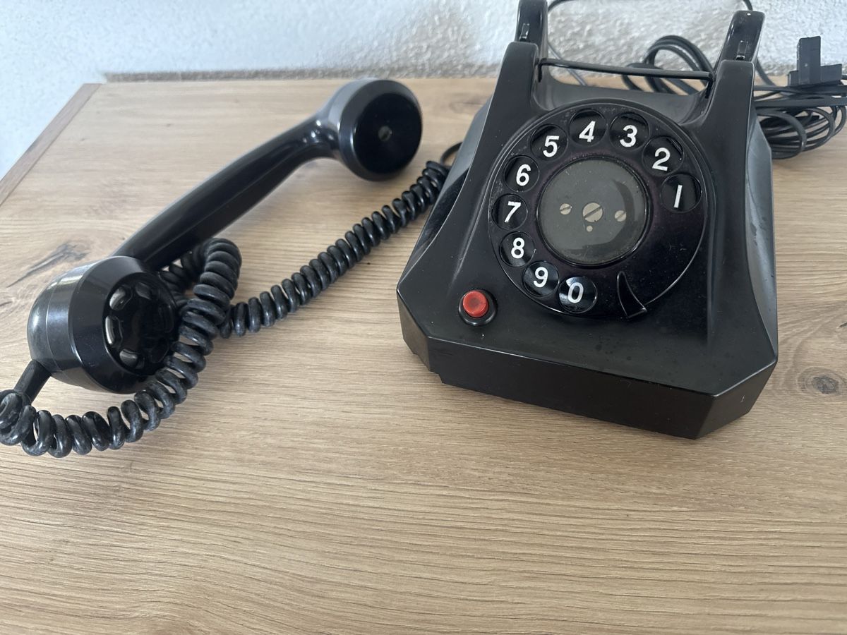 Swisscom Telefoni: Drehscheibentelephon – Usato da Horriwil venduto da Carrera68 2