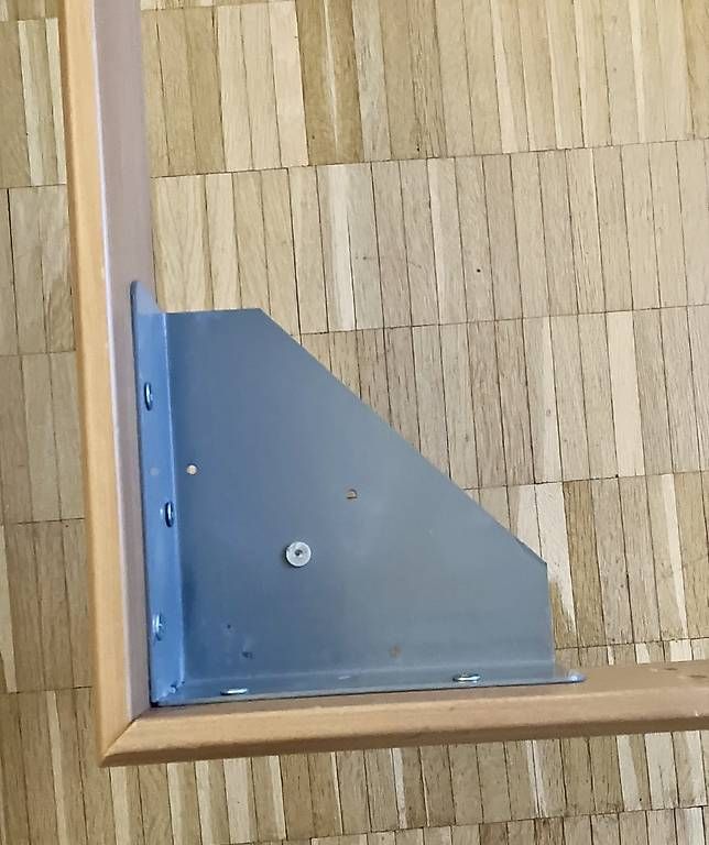 Letti: Bettrahmen 140x200cm – Usato da Zürich venduto da Ranuu 1