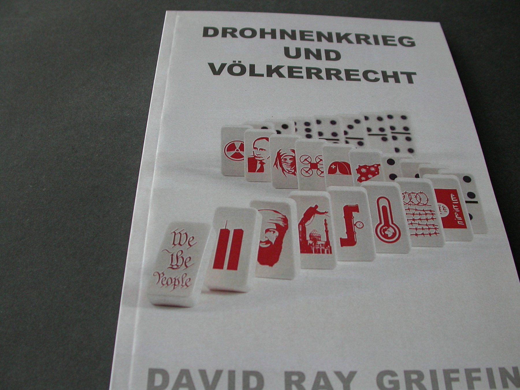 Libri: Drohnenkrieg und Völkerrecht – Usato da Zürich venduto da Marcel6887