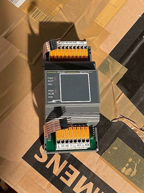 Modellini di ferrovie: Johnson Controls XPA-831-5 – Usato da Schwanden-Brienz venduto da Belvedere_