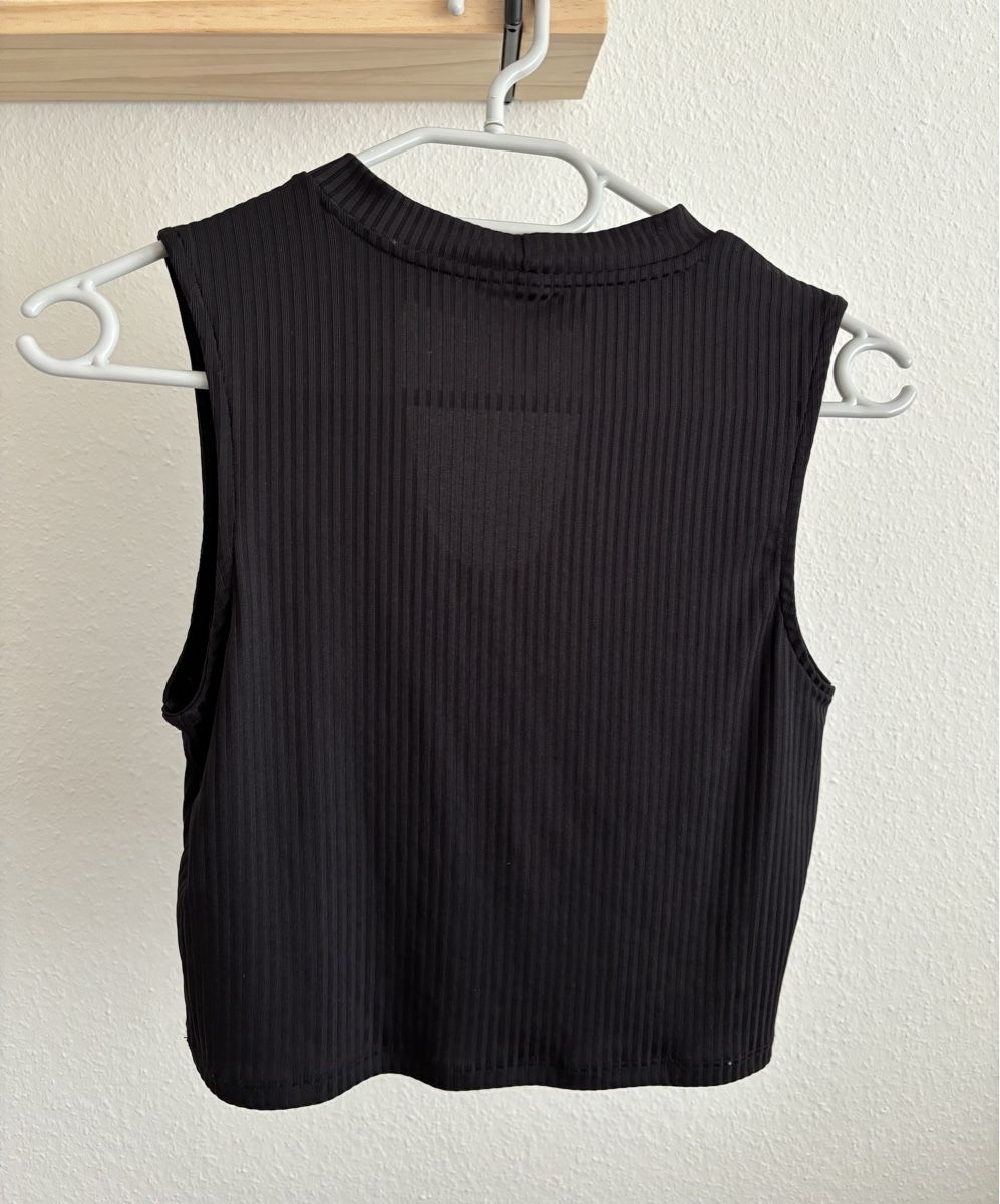 Pieces Tops: Crop Top von Pieces Grösse L – Gebraucht aus Brugg AG von ann_stf7 1