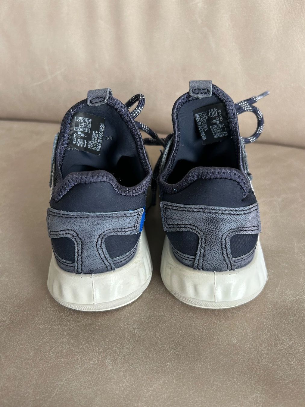 Ecco Scarpe per ragazzi: Ecco Turnschuhe Gr. 28, top Zustand – Usato da Wädenswil venduto da LS777 2