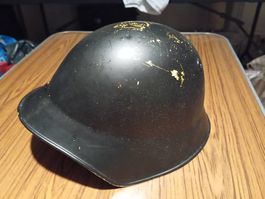 Helm, Stahlhelm, Militärhelm, Armeehelm, Vintage Helm. (51)