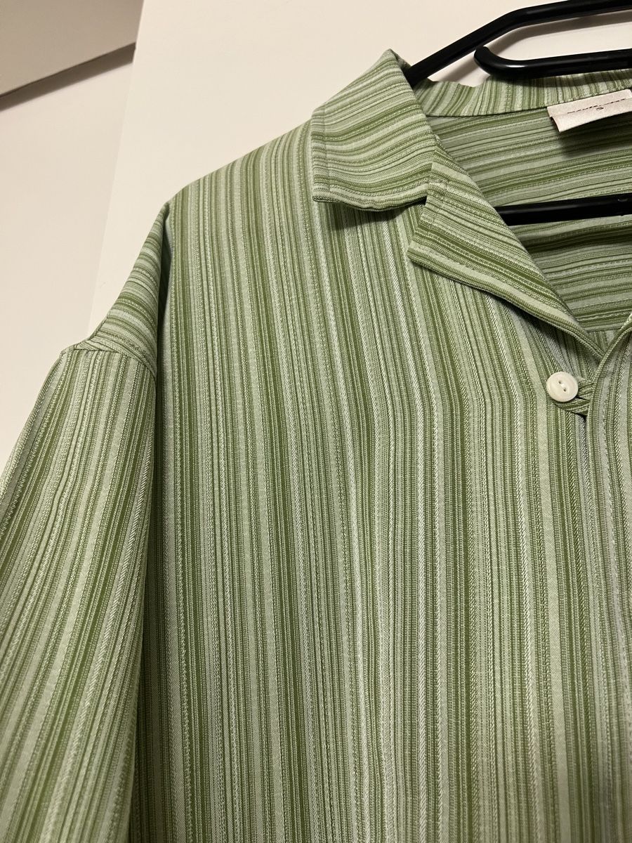 Camicie: green short sleeve shirt – Usato da Bern venduto da fen_7rn8 1