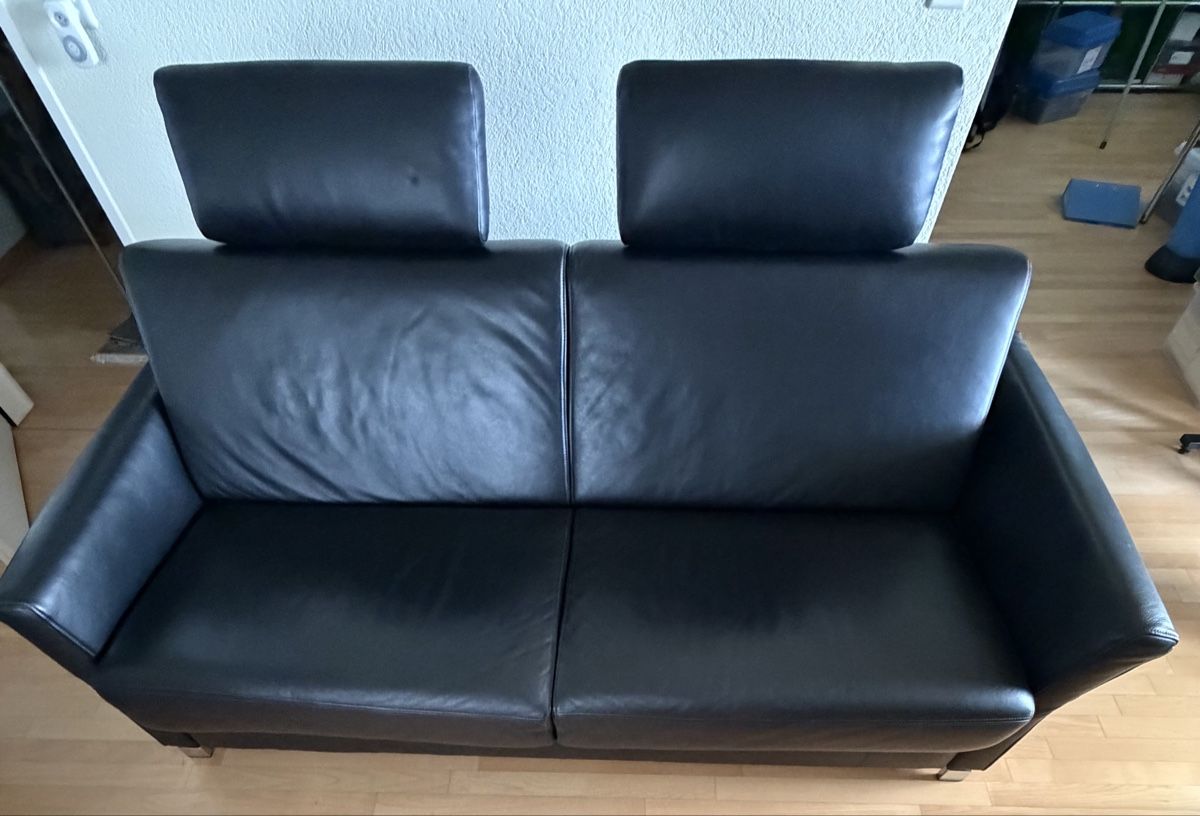 Sofas: Multifunktionales Schlafsofa mit Extra Sessel & Fussbett – Gebraucht aus Erlenbach ZH von pibooks