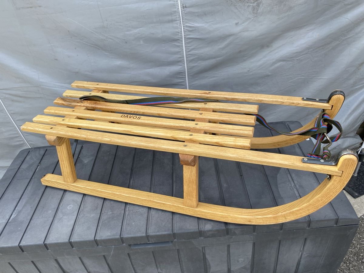Davos Slitta: Schlitten Davos Holz – Usato da Glattbrugg venduto da Pischte.Brockenhaus 3