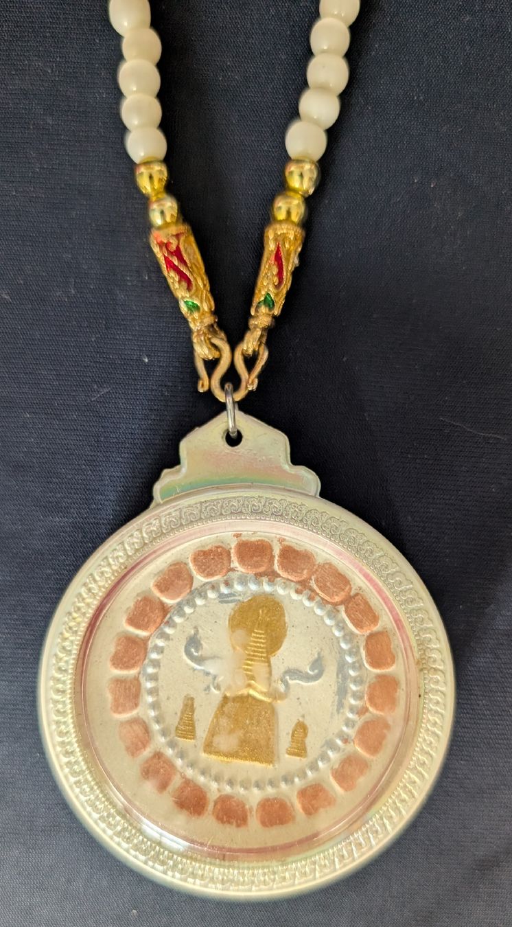 Ciondoli: Buddha Halskette, Buddhistischer Anhänger – Usato da Münsingen venduto da Rehtre 3