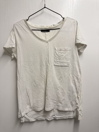 House Basic White T-Shirt, M, V-Neck, Summer Essential