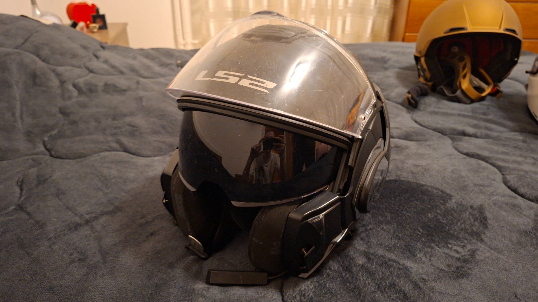 Caschi & visiere: Casco modulare LS2 Valiant nero con interfono – Usato da Riva San Vitale venduto da Stekri 3