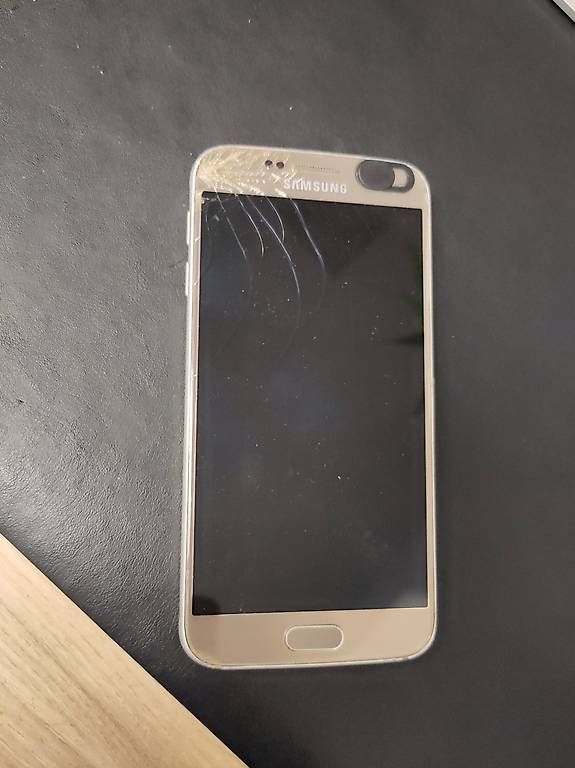 Samsung Telefoni cellulari / Smartphones: Samsung Galaxy S6 SM G920F – Usato da Novaggio venduto da GreenWebSolutions 2