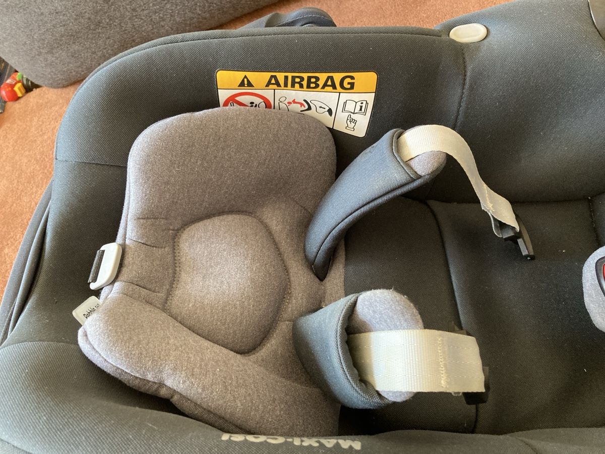 Maxi-Cosi Seggiolini per auto: Maxi Cosi Babysitz – Usato da Zürich venduto da Pepsi856 1