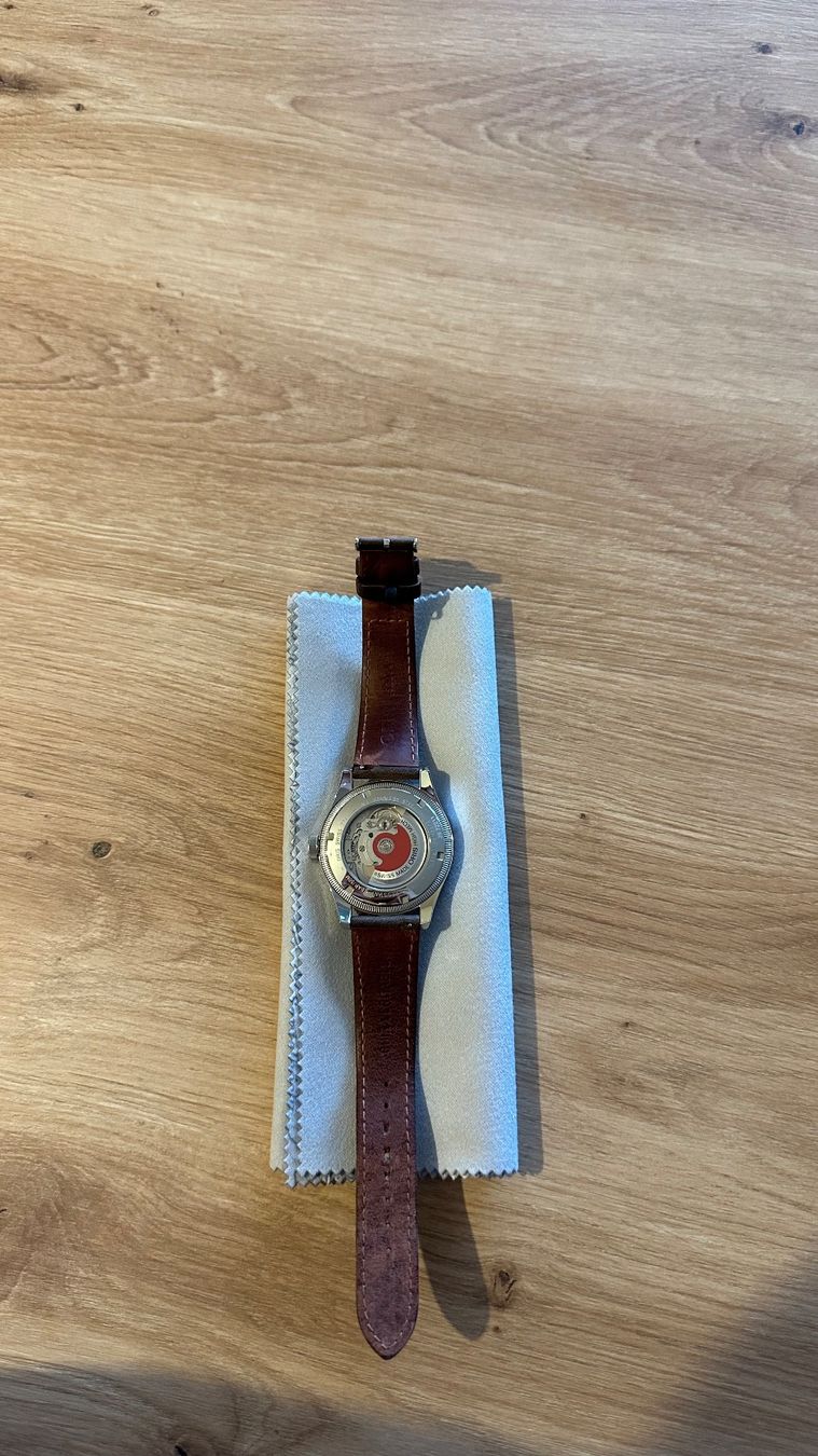 Oris Montres: Oris Big crown pointer date – D'occasion à Courgenay par pau_r96y 2