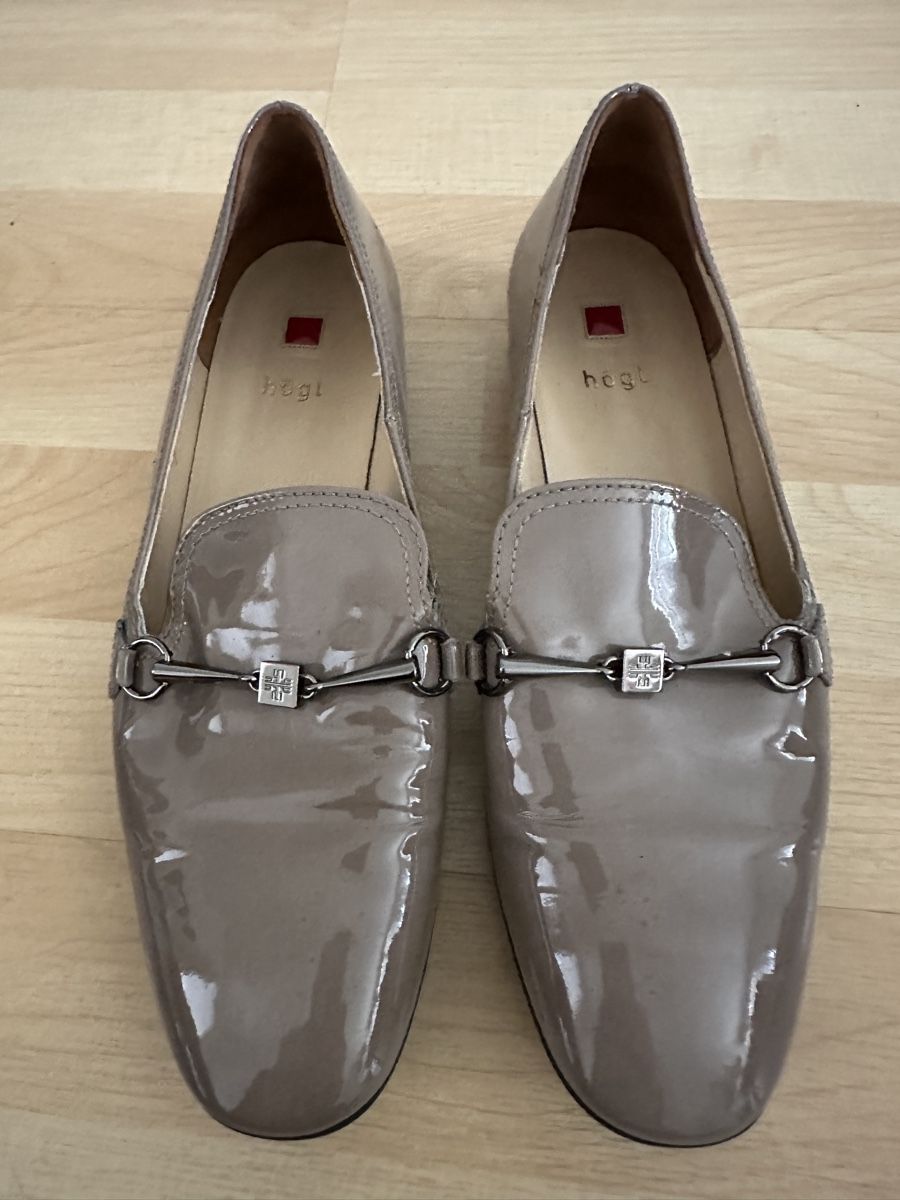 Högl Scarpe da donna: Högl Lack-Loafers, beige, Grösse 38 – Usato da Weinfelden venduto da kam_jxz5 2