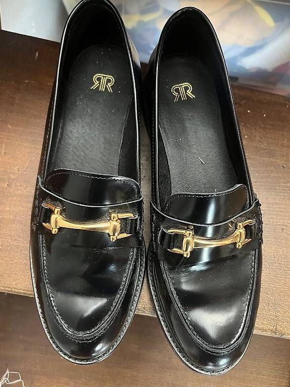 Scarpe da donna: Echt Leder Halbschuhen – Nuovo (secondo la descrizione) da Zürich venduto da laribuechel 1