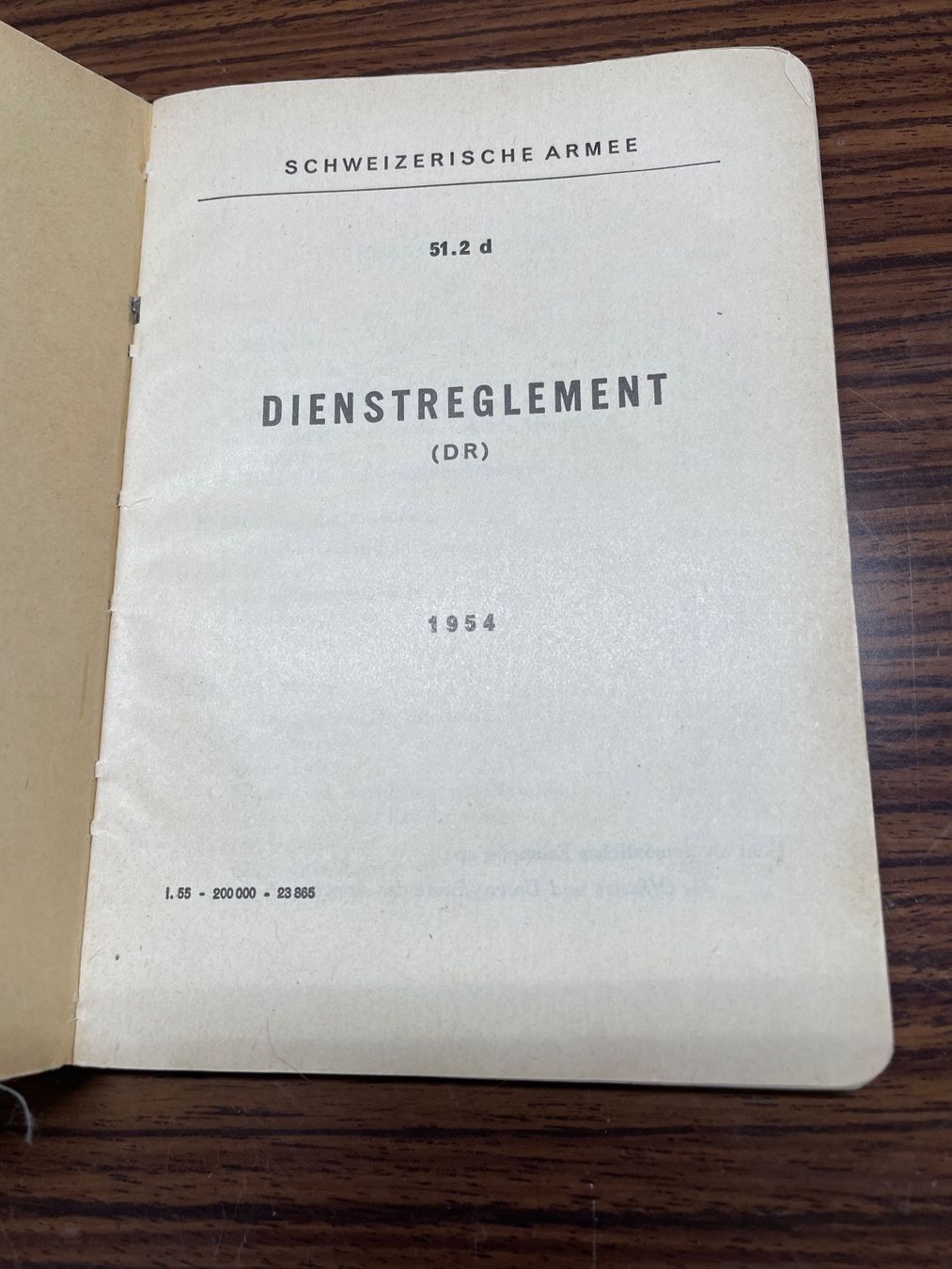 Libri: Gut erhaltenes Dienstreglement der Schweizer Armee 1954 – Usato da Steinmaur venduto da bikermac 1